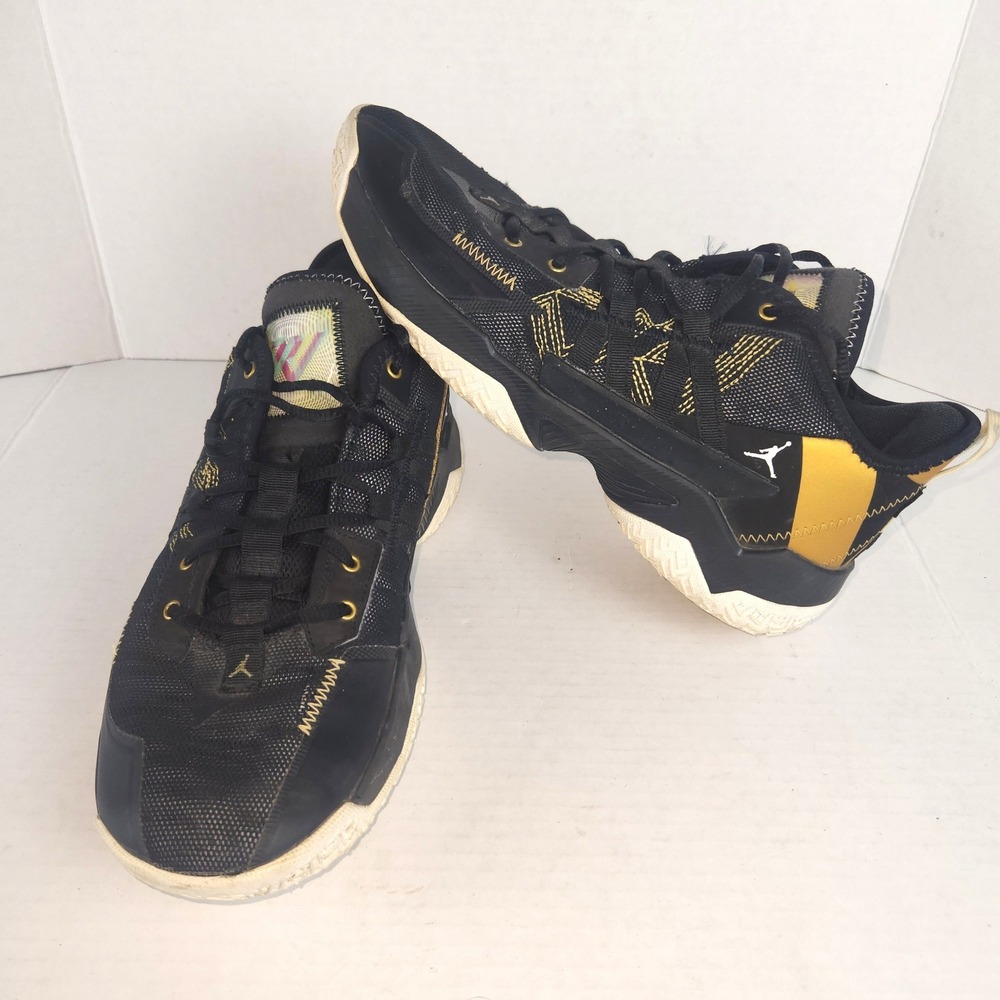 Jordan Why Not .5 Black Metallic Gold Basketball Shoes DC3637-001 Mens 10.5
